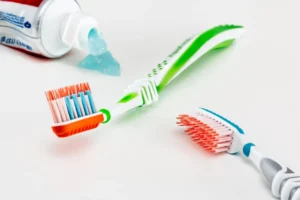 top toothbrush and toothpaste recommendations for cavity prevention